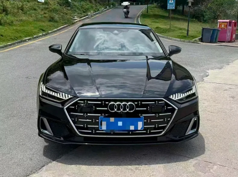 25年奥迪A7L 45TFSI豪华型