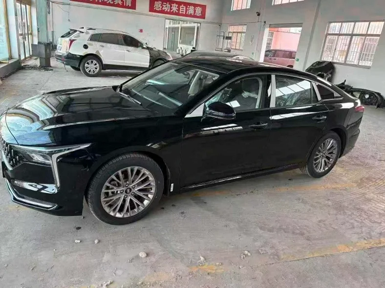 奔腾B70 正面外观二
