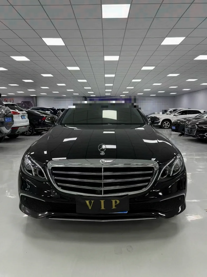 19年奔驰E300L 行政立标