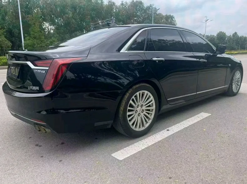 凯迪拉克CT6 后面外观二
