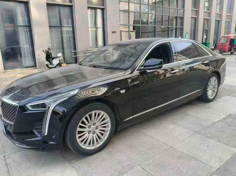 凯迪拉克CT6 正面外观三