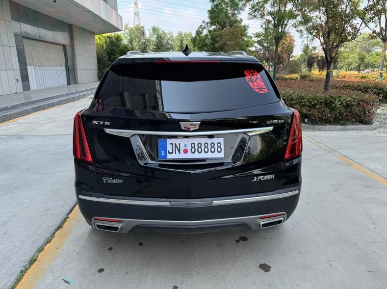 凯迪拉克XT5 后面外观三