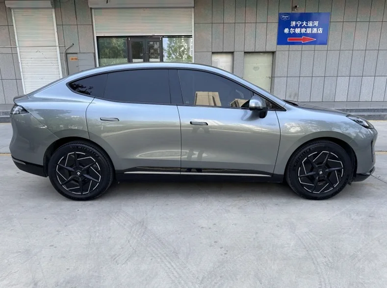 传祺昊铂GT 内饰后排