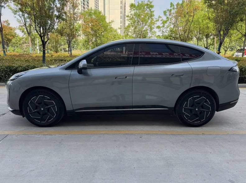 传祺昊铂GT 后面外观三