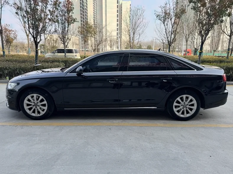 奥迪A6L 后面外观二