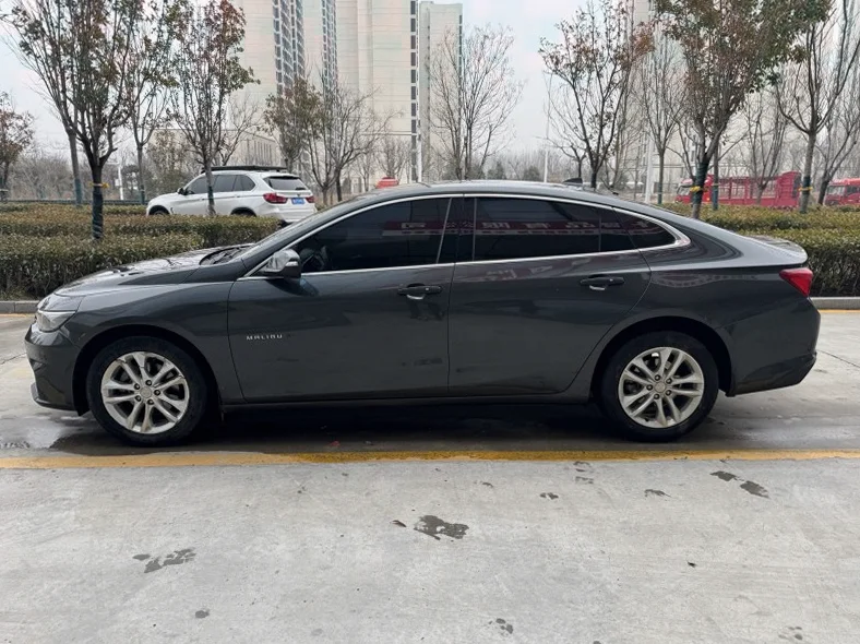 雪佛兰迈锐宝 后面外观一