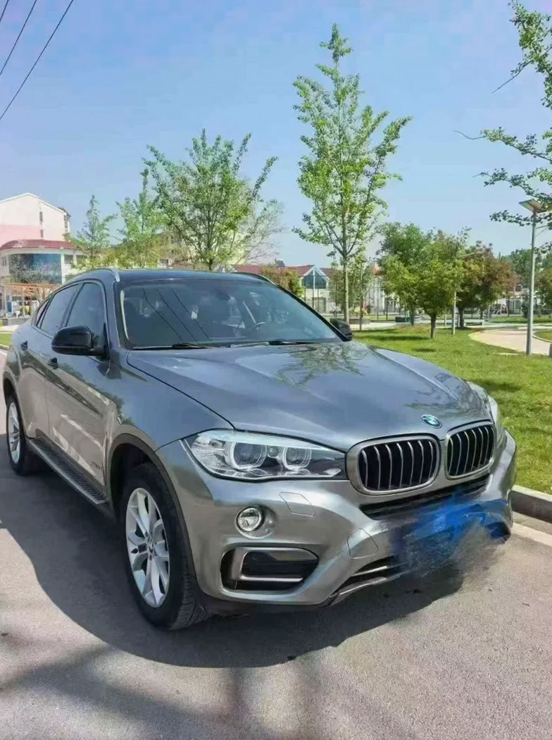 19年宝马X6 2.0T高配