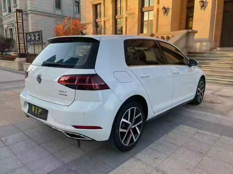 大众高尔夫 后面外观三