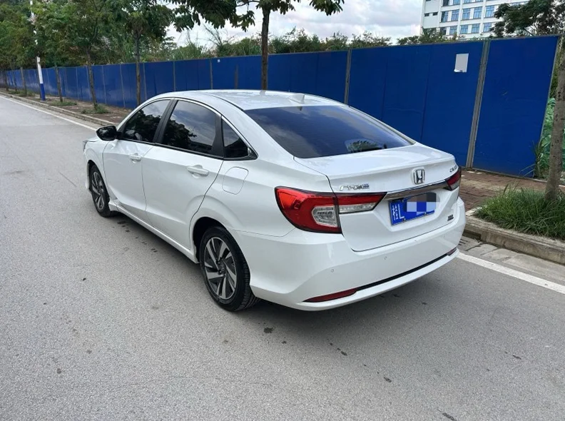 本田凌派 内饰后排