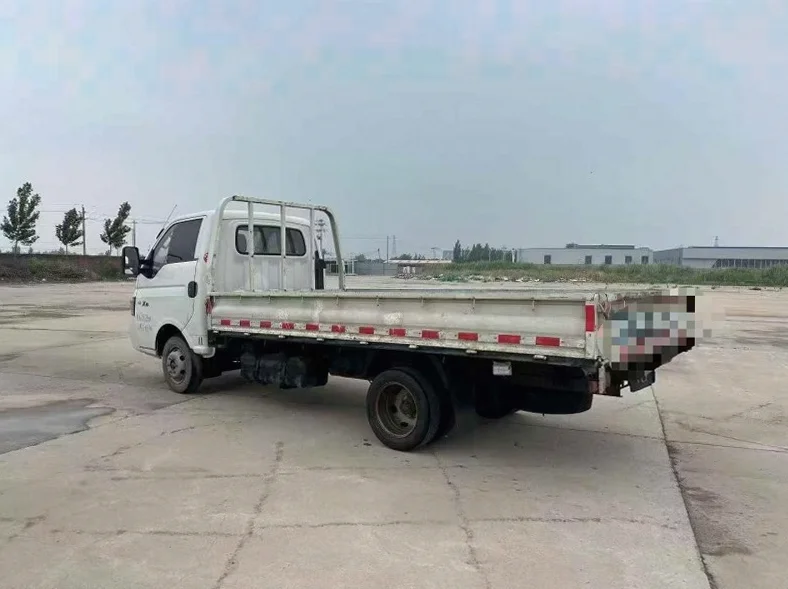 江淮康铃 内饰前排