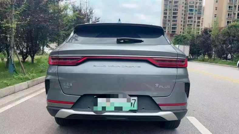 比亚迪宋 后面外观三