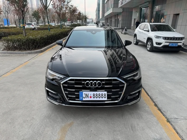 24年奥迪A6L 45臻选动感型