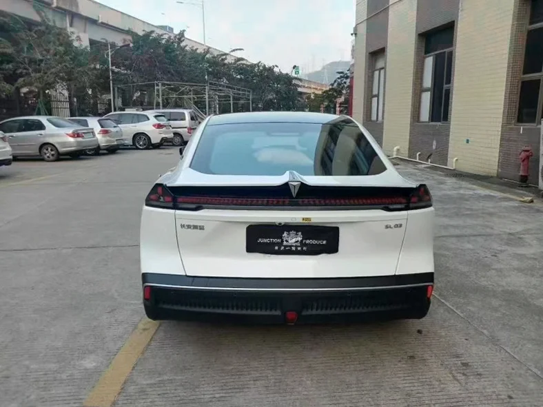 长安汽车深蓝 后面外观三