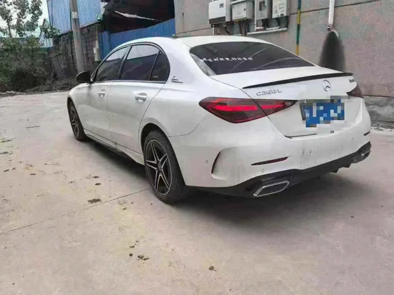 奔驰C 内饰前排