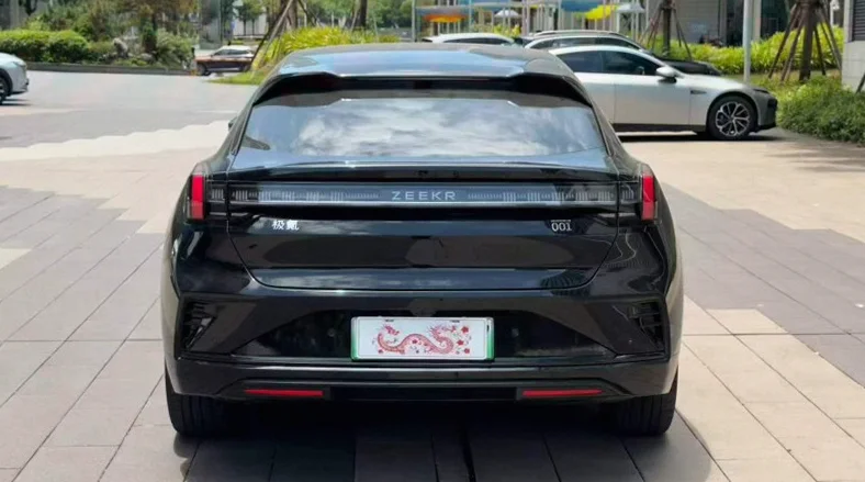 极氪汽车001 驾驶室