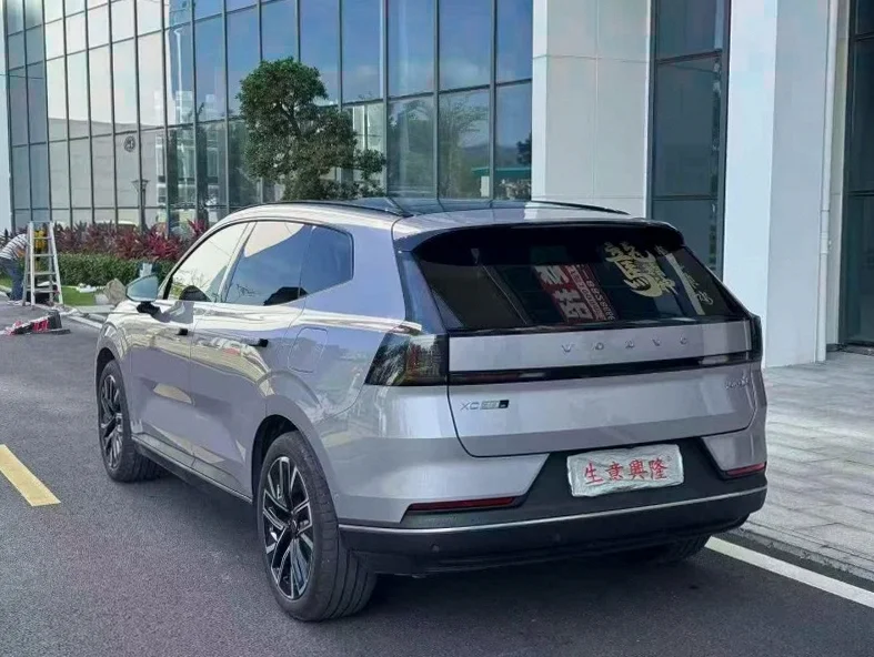 沃尔沃XC70 驾驶室