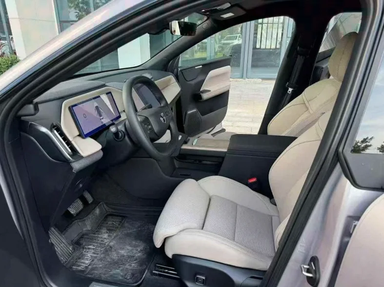沃尔沃XC70 后面外观二
