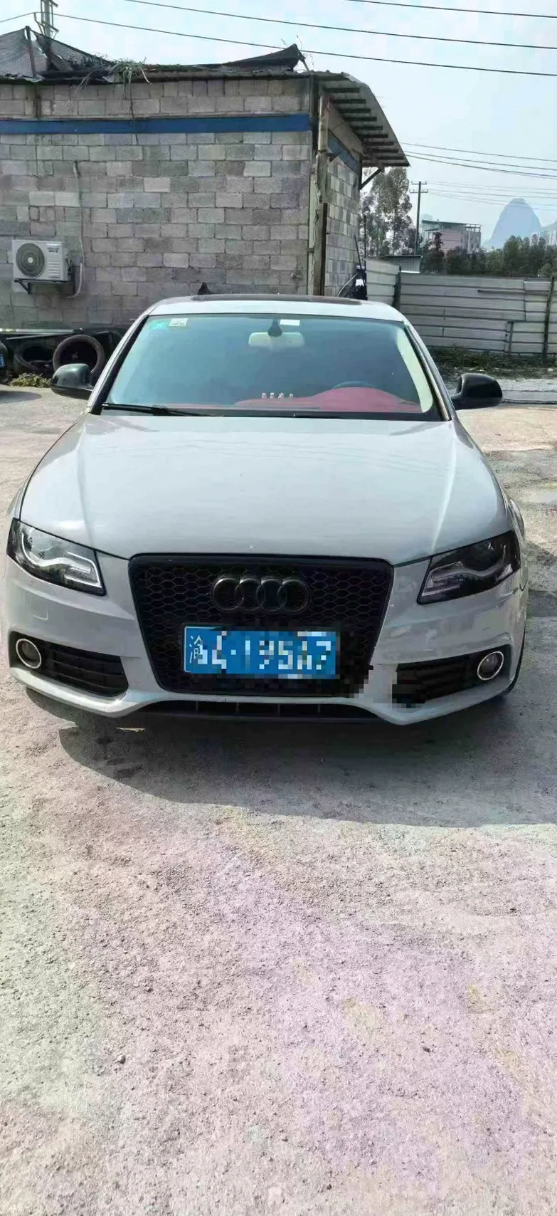 11年奥迪A4L 2.0T高配
