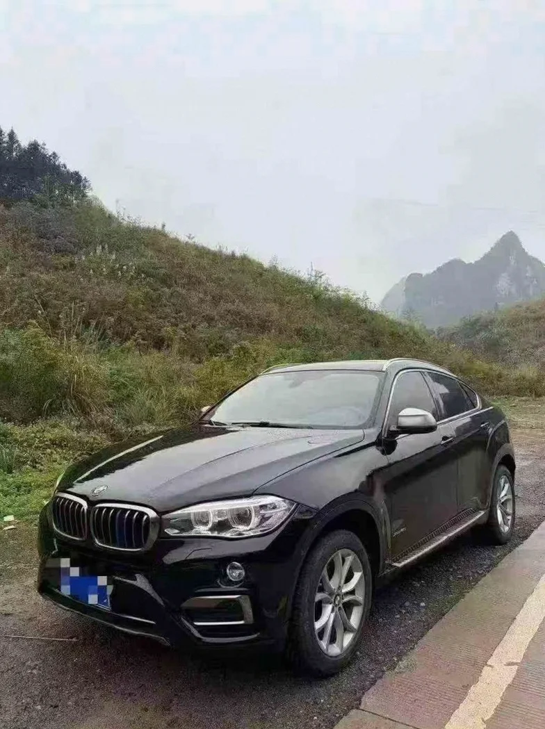 宝马X6 正面外观二