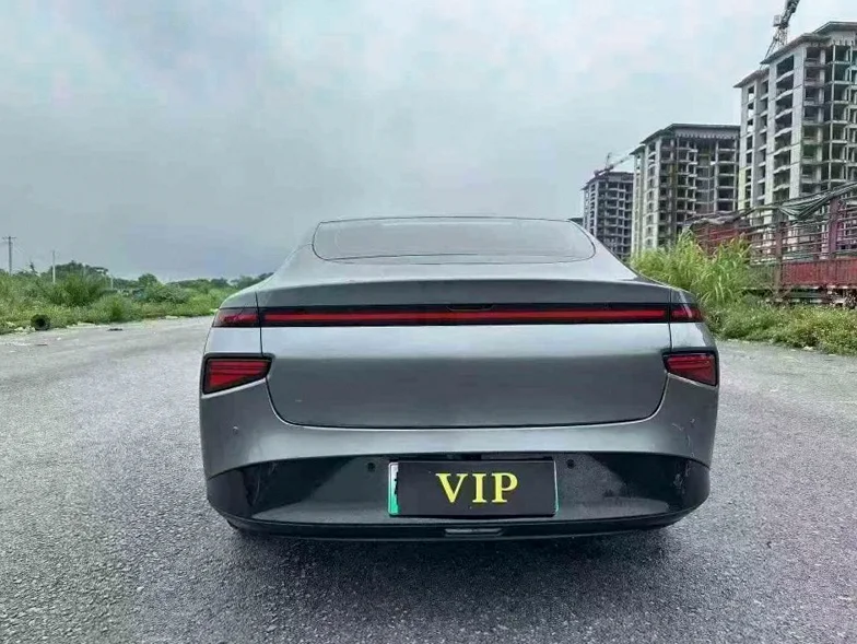 小鹏汽车p7 驾驶室