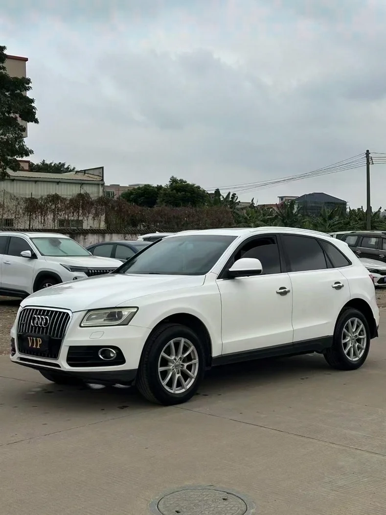奥迪Q5 正面外观三