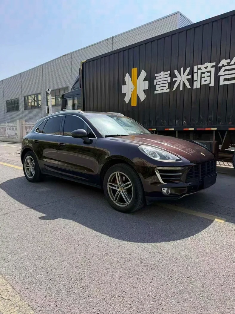 保时捷Macan 正面外观二