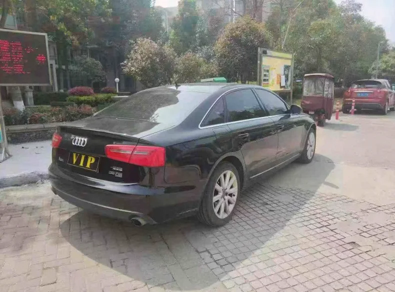 奥迪A6L 后面外观三