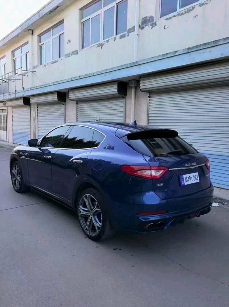 玛莎拉蒂Levante 后面外观一