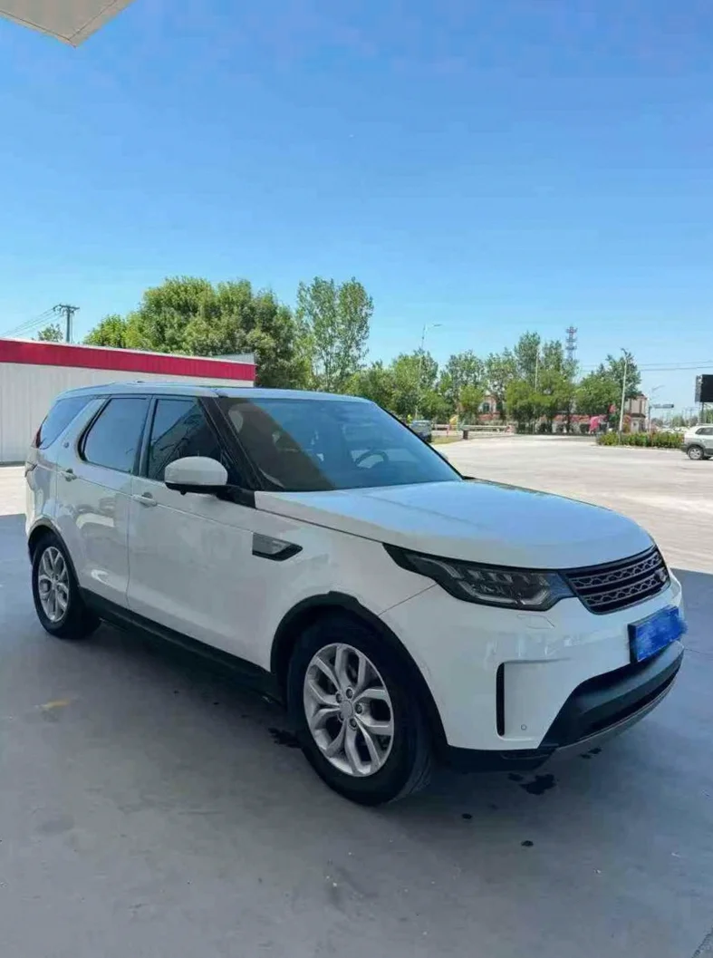 路虎发现 正面外观三