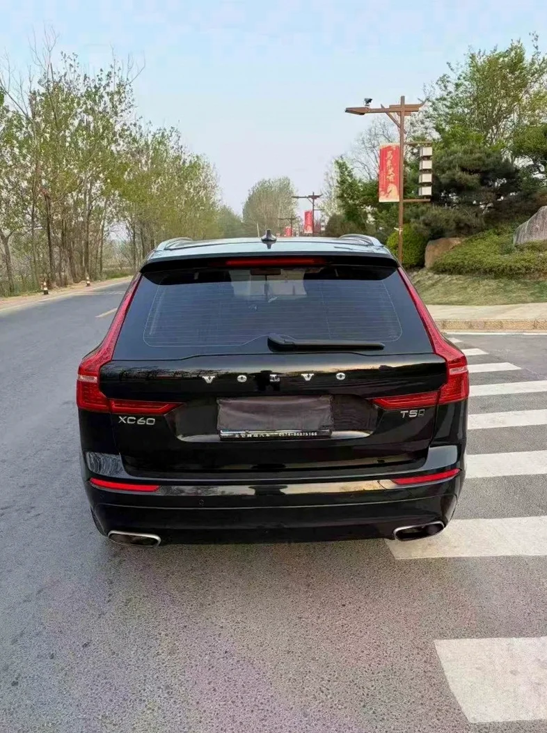 沃尔沃XC60 后面外观三