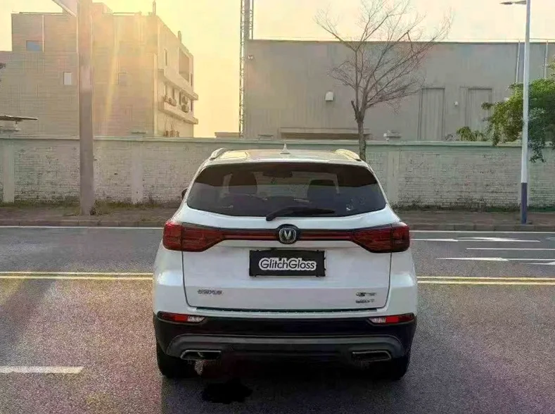 长安汽车CS75 后面外观二