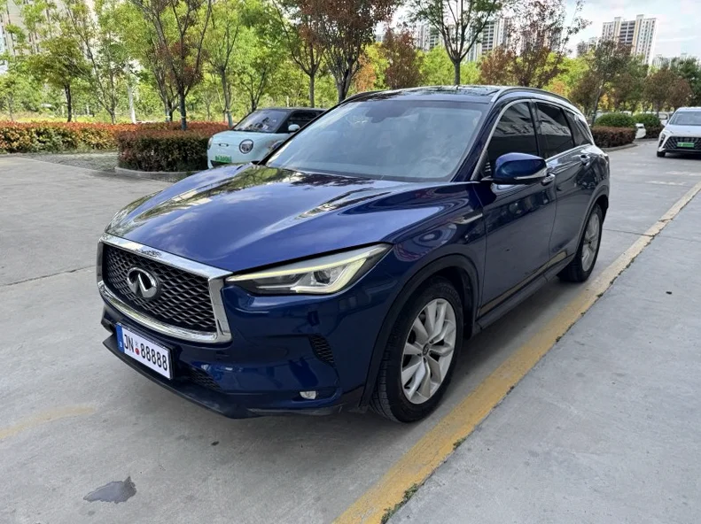 英菲尼迪QX50 正面外观二