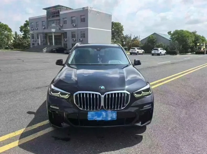 2021款 宝马 X5 | 盐城