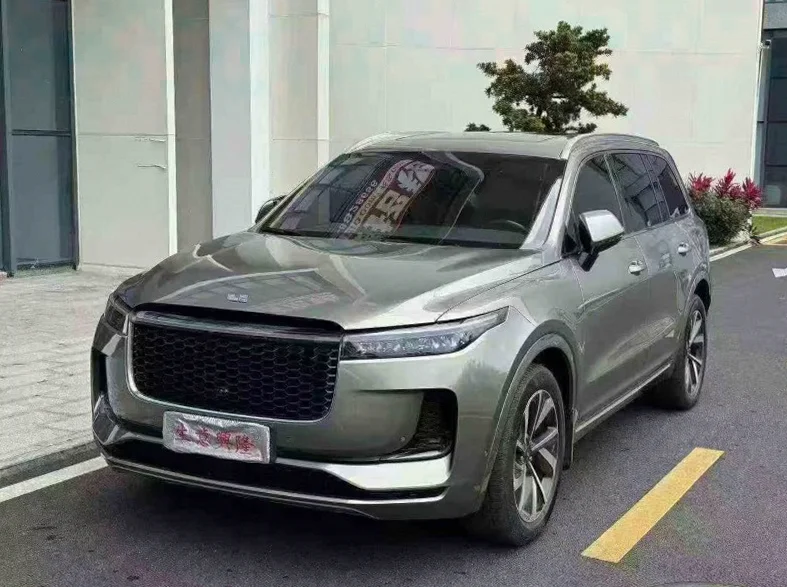 理想ONE 正面外观三