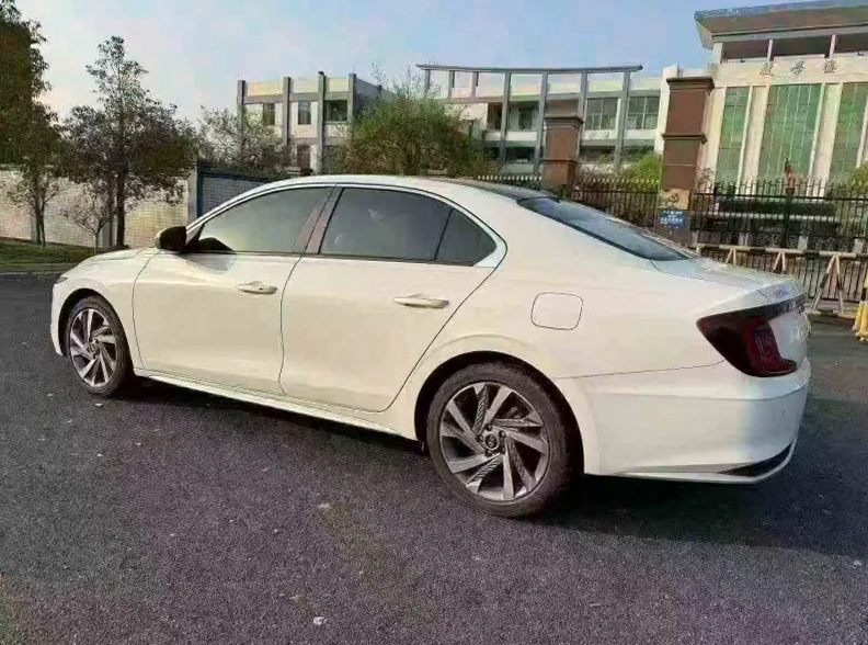 现代名图 内饰前排