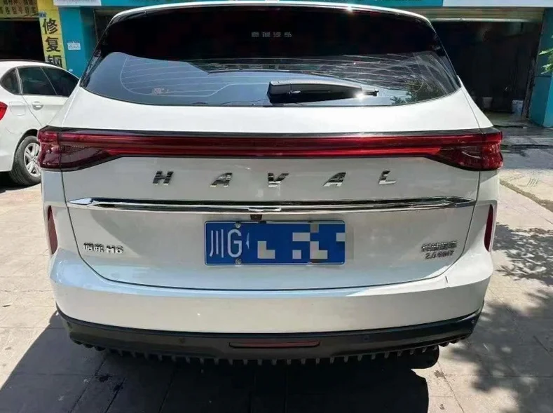 哈弗H6 驾驶室