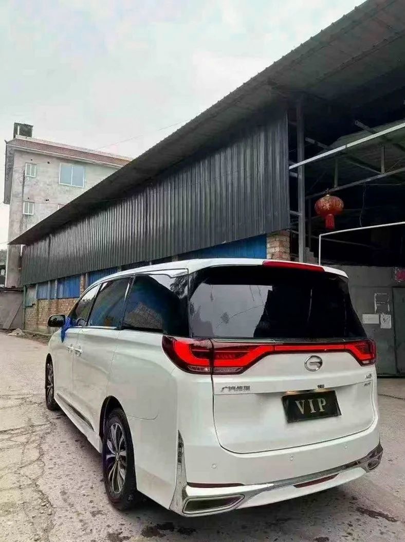 传祺M8 内饰后排