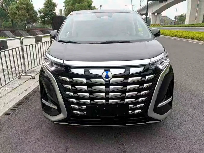 2025款 腾势 D9 | 金华