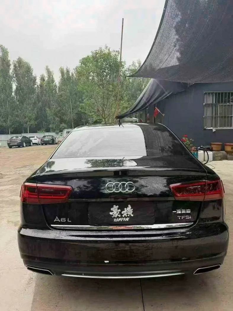 奥迪A6L 驾驶室