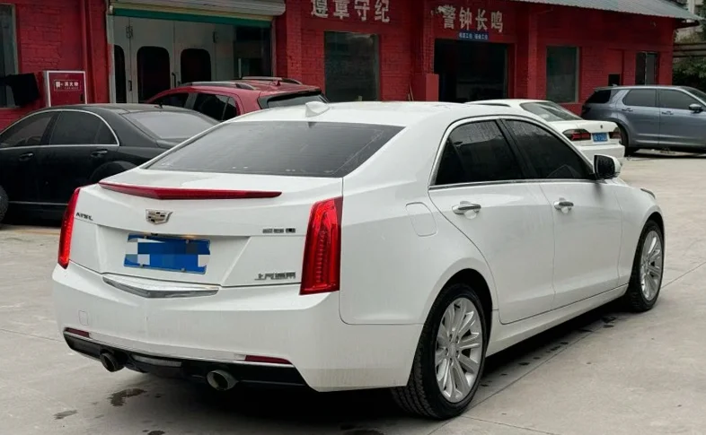 ATS凯迪拉克 后面外观三