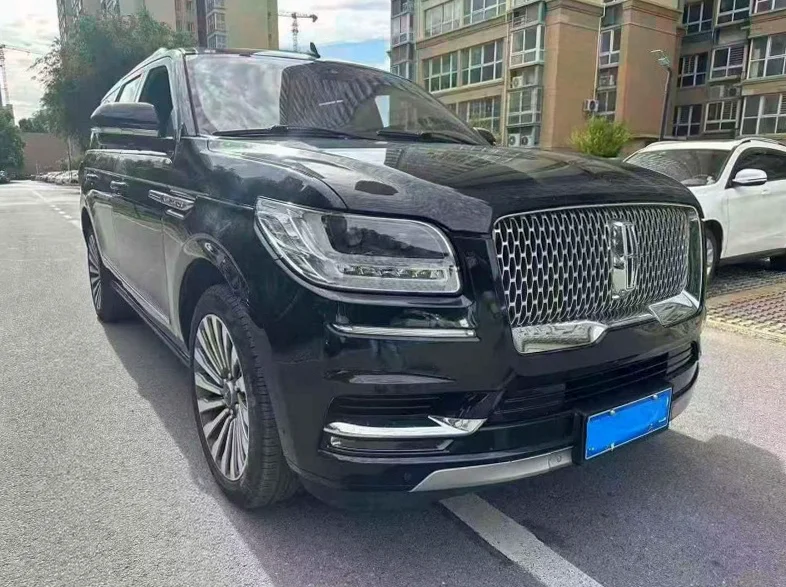 林肯领航员 正面外观二