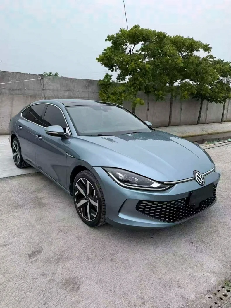 大众凌渡 正面外观三
