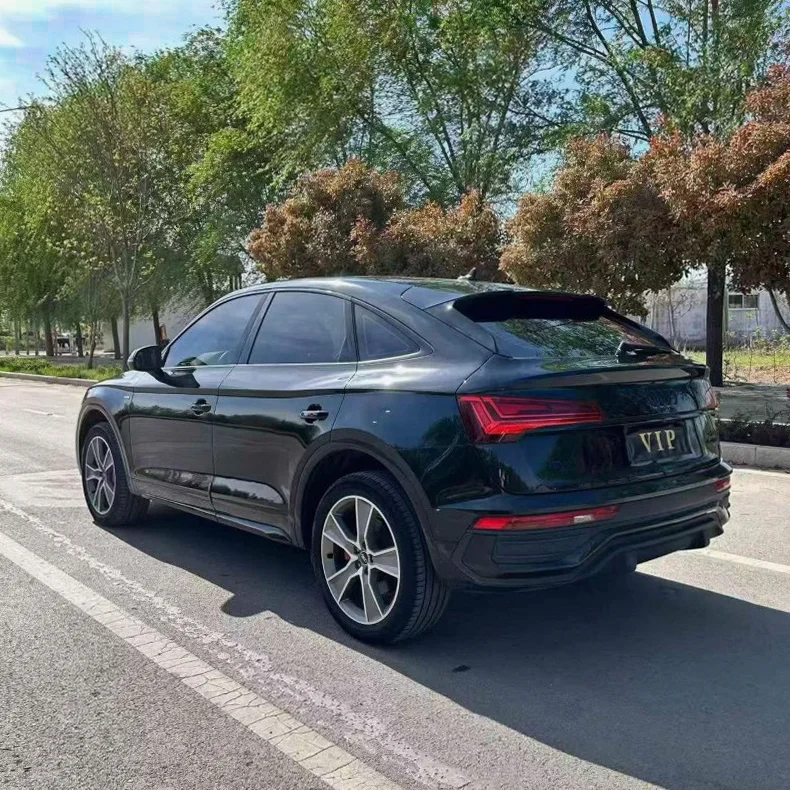 奥迪Q5 驾驶室
