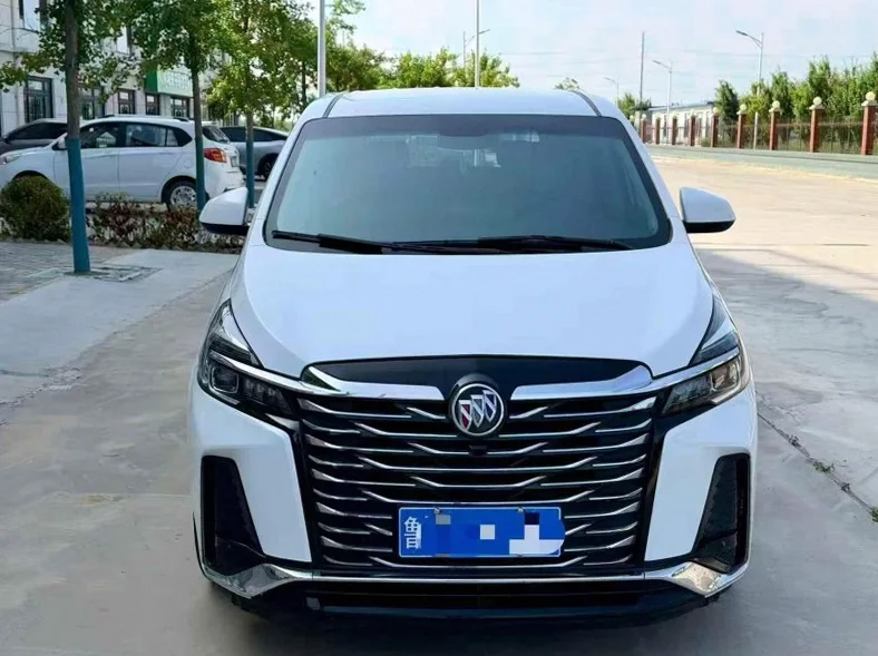 2024款 别克 GL8 | 东营