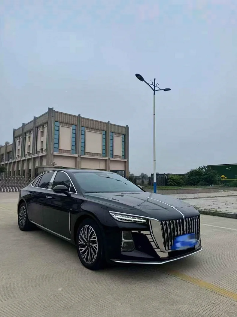 红旗H5 正面外观二