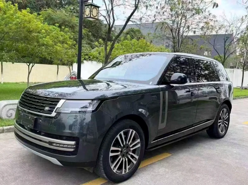 路虎揽胜运动 正面外观三