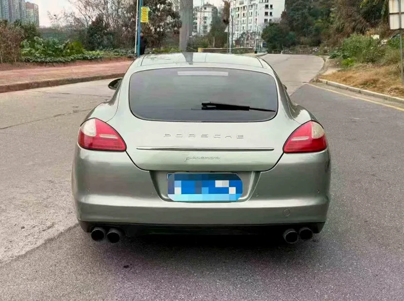 保时捷帕拉梅拉 驾驶室