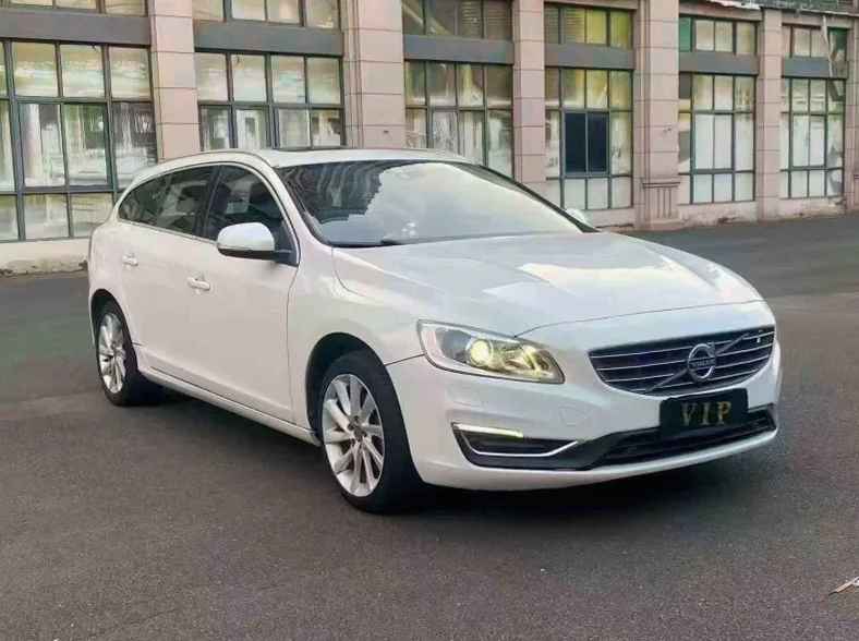 沃尔沃V60 正面外观二