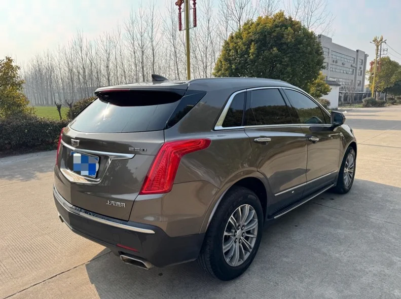 凯迪拉克XT5 正面外观三