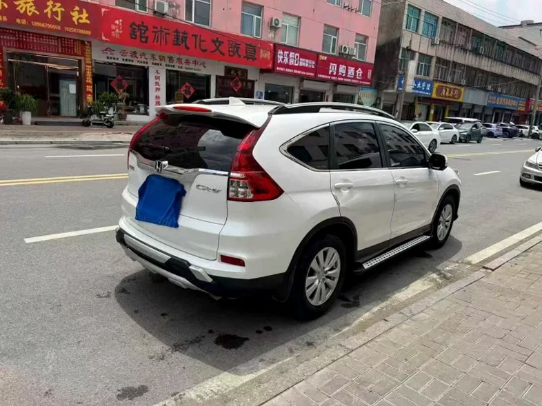 本田CRV 后面外观三